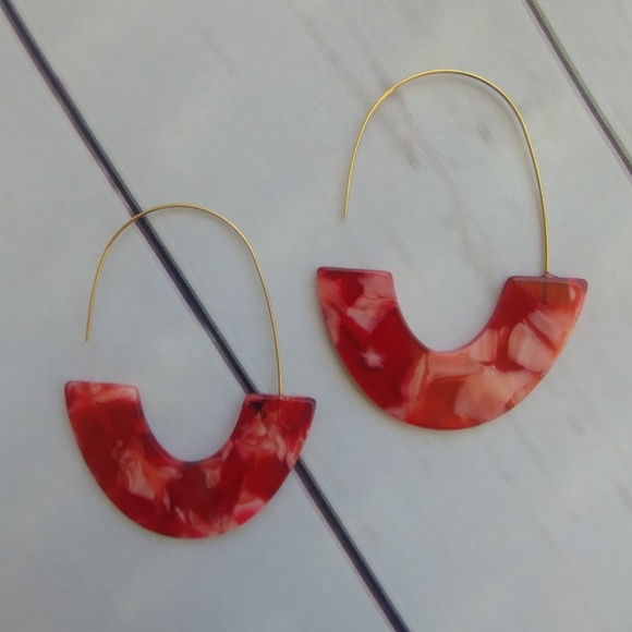 Sun Sand Smiles Boutique Jewelry - 2/$15 Acrylic Wire Drop Earrings Red